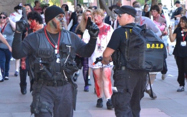 The Phoenix Comicon “Zombie Walk” Gallery